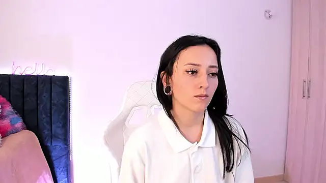 Snapshot of liaqueen610 chatting on January 2025 07:13:02 PM liaqueen610 online show from January 2025 07:13:02 PM