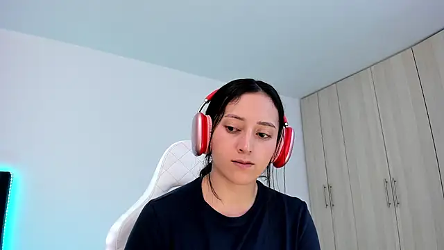 Snapshot of liaqueen610 chatting on March 2025 11:05:02 PM liaqueen610 online show from March 2025 11:05:02 PM