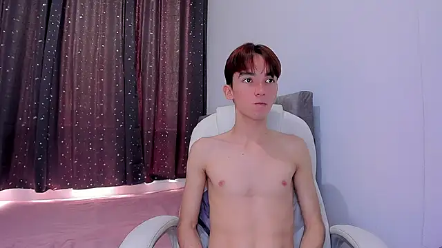 Snapshot of Jake_evans chatting on December 2024 03:44:01 PM Jake evans online show from December 2024 03:44:01 PM