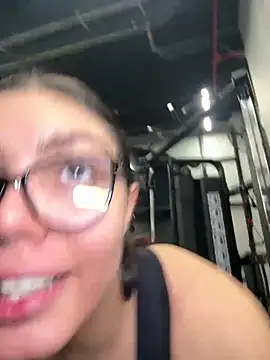 zui lu online show from March 2025 06:33:02 AM