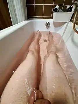 Snapshot of Bozok1906 chatting on November 2025 06:18:01 PM Bozok1906 online show from November 2025 06:18:01 PM