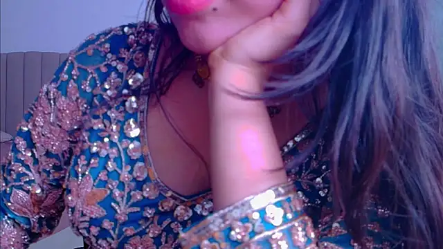 Snapshot of Aashika-Kaur chatting on November 2025 04:31:02 PM Aashika-Kaur online show from November 2025 04:31:02 PM