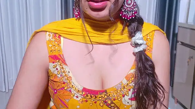 Aashika-Kaur online show from June 2026 04:58:02 AM