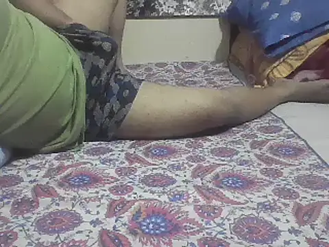 LoVer04All online show from December 2024 05:31:02 AM