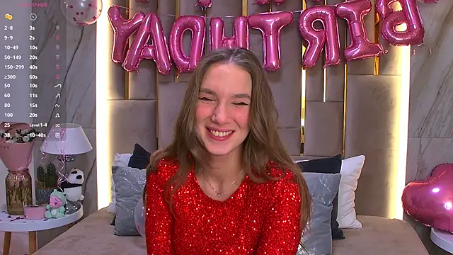 Snapshot of LeslieMines chatting on February 2025 05:47:01 AM LeslieMines online show from February 2025 05:47:01 AM