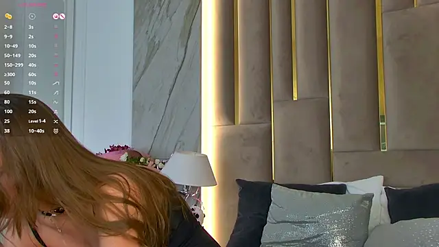 Snapshot of LeslieMines chatting on February 2025 12:16:02 PM LeslieMines online show from February 2025 12:16:02 PM