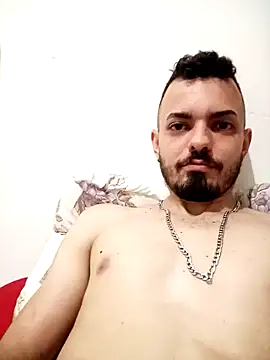 047joaosc online show from December 2024 12:17:01 AM