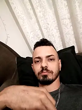 047joaosc online show from December 2024 01:26:01 AM