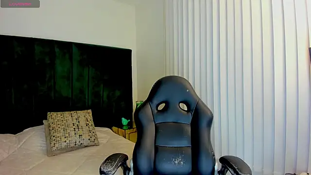 BarbaraKnox  online show from February 2026 06:28:02 PM