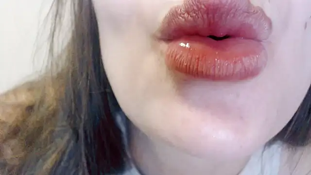 Snapshot of AliseSexyDoll777 chatting on November 2025 04:51:02 PM AliseSexyDoll777 online show from November 2025 04:51:02 PM