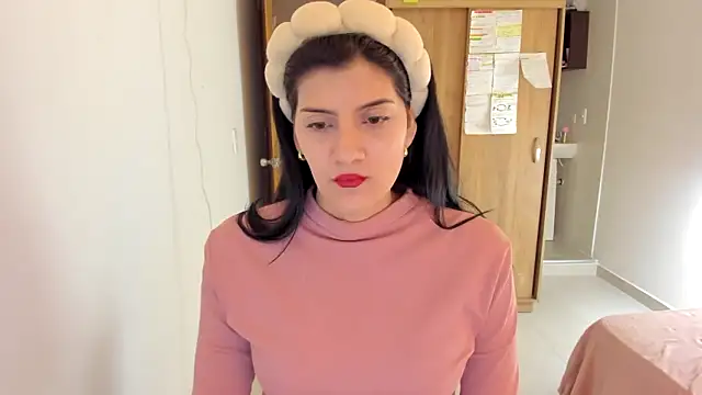 misstoya online show from February 2025 01:15:02 AM