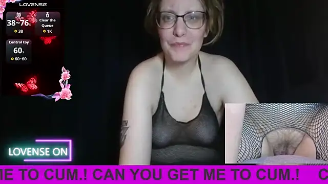 PernillaGirl online show from February 2026 05:44:02 PM