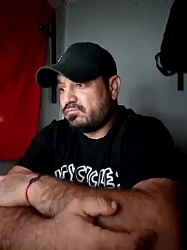 Snapshot of Futacisu chatting on November 2025 04:08:02 PM Futacisu online show from November 2025 04:08:02 PM