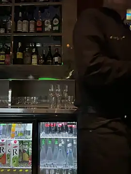 Snapshot of Ariel_Ari chatting on December 2024 03:29:02 AM Ariel Ari online show from December 2024 03:29:02 AM