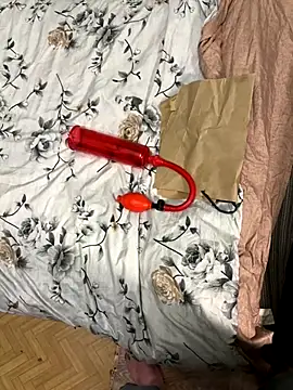 Snapshot of Ariel_Ari chatting on September 2025 11:26:02 PM Ariel Ari online show from September 2025 11:26:02 PM