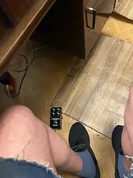 Snapshot of Ariel_Ari chatting on December 2025 03:55:01 AM Ariel Ari online show from December 2025 03:55:01 AM