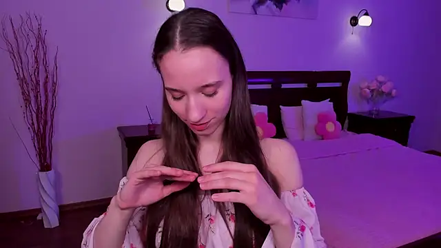 StaceySunny online show from March 2026 05:18:02 PM