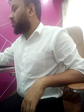 Snapshot of zakly69 chatting on November 2025 09:18:02 AM zakly69 online show from November 2025 09:18:02 AM