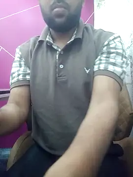 Snapshot of zakly69 chatting on November 2025 02:06:02 PM zakly69 online show from November 2025 02:06:02 PM