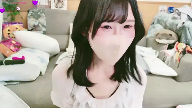 Conatsu online show from October 2025 04:53:01 AM