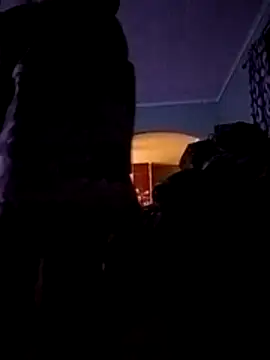 Snapshot of Bigloggz chatting on February 2026 08:32:01 AM Bigloggz online show from February 2026 08:32:01 AM