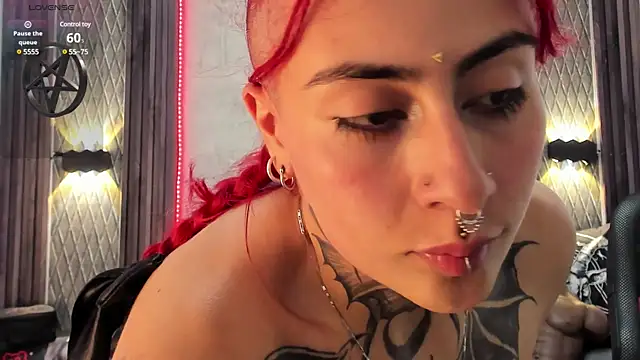 Snapshot of selene_red_ chatting on March 2025 10:58:02 PM selene red online show from March 2025 10:58:02 PM