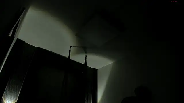 Snapshot of selene_red_ chatting on November 2025 01:22:02 PM selene red online show from November 2025 01:22:02 PM