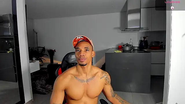 Snapshot of TROYWESLY- chatting on October 2025 12:08:02 AM TROYWESLY- online show from October 2025 12:08:02 AM