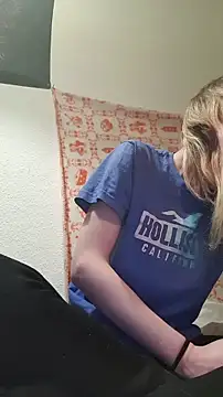 emma neko online show from March 2026 01:30:01 AM