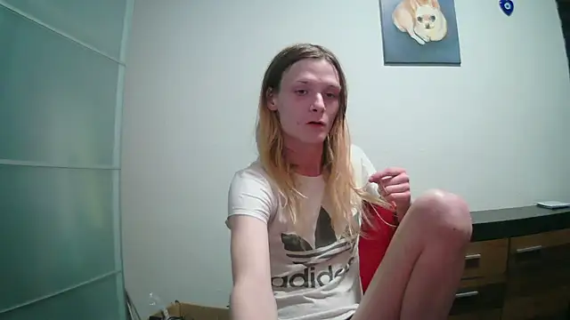 emma neko online show from March 2026 08:34:01 PM