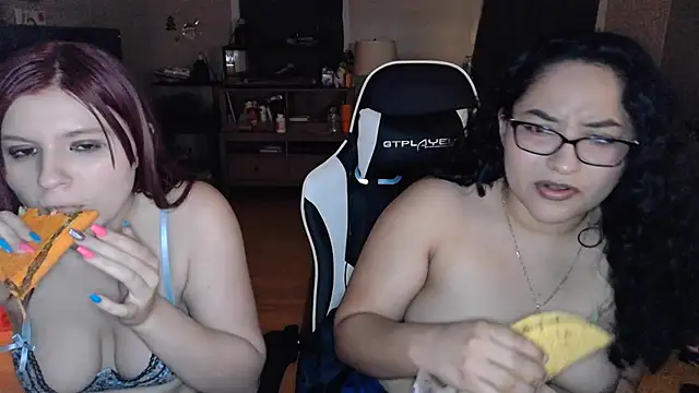 Elliewgfs online show from December 2024 05:18:02 AM