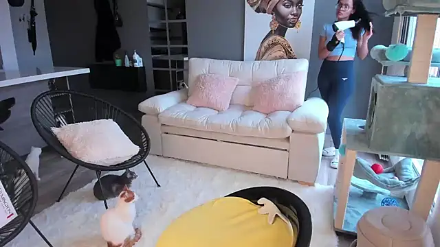 Roussmariehenao online show from September 2025 10:22:01 PM