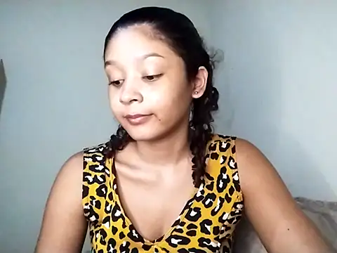 Snapshot of heleny901 chatting on February 2025 11:10:02 AM heleny901 online show from February 2025 11:10:02 AM