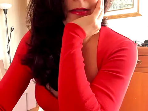 Snapshot of Evademarville chatting on December 2024 11:44:01 AM Evademarville online show from December 2024 11:44:01 AM