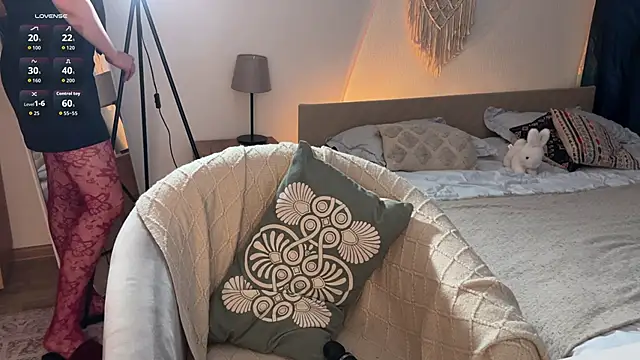 Snapshot of jennetdoll chatting on October 2025 12:35:01 PM jennetdoll online show from October 2025 12:35:01 PM