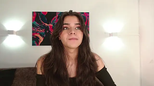 NoahCasstro online show from December 2024 04:57:01 PM