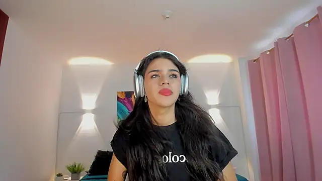 NoahCasstro online show from January 2025 06:59:02 PM