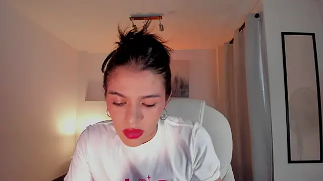 NoahCasstro online show from January 2025 07:41:02 PM