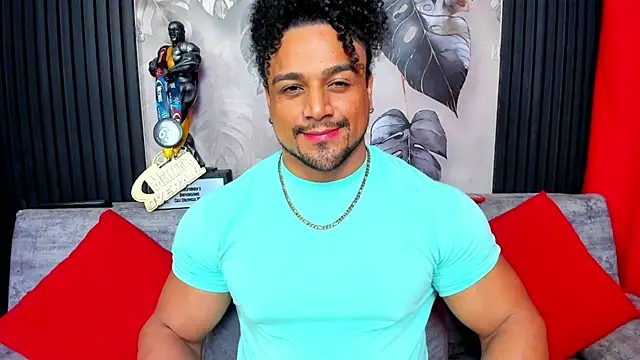 MikeEstevess online show from December 2025 07:36:02 AM