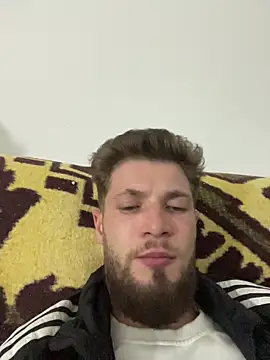 jimmyy  online show from April 2026 10:19:02 PM