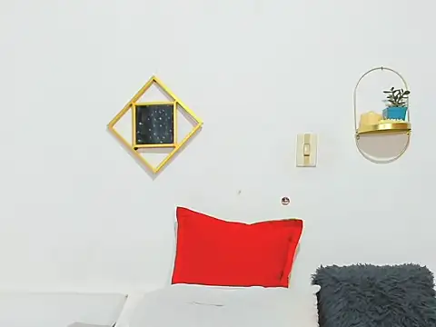 AnahiSmitth online show from February 2025 11:49:01 AM