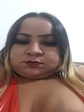 Snapshot of Julinha12345 chatting on November 2025 05:42:01 AM Julinha12345 online show from November 2025 05:42:01 AM