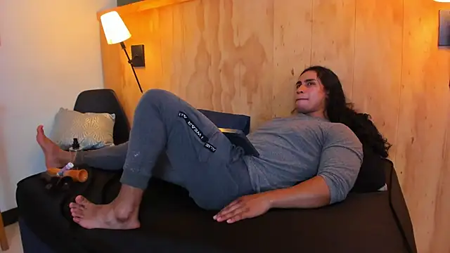 Snapshot of jacob-coper chatting on February 2025 06:26:02 AM jacob-coper online show from February 2025 06:26:02 AM