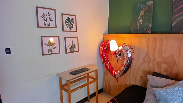 Snapshot of jacob-coper chatting on February 2025 03:02:01 AM jacob-coper online show from February 2025 03:02:01 AM