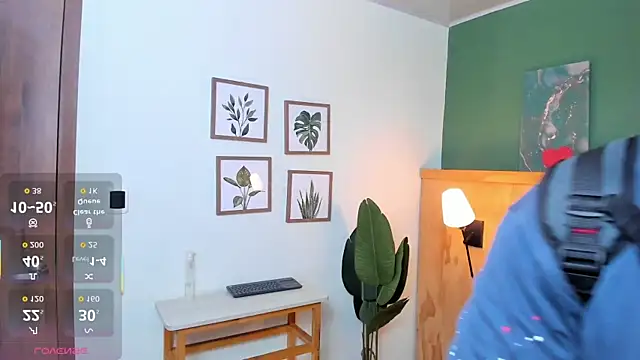 Snapshot of jacob-coper chatting on October 2025 03:07:01 AM jacob-coper online show from October 2025 03:07:01 AM