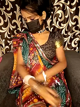 Snapshot of REVA_DARLING chatting on December 2024 11:11:02 AM REVA DARLING online show from December 2024 11:11:02 AM