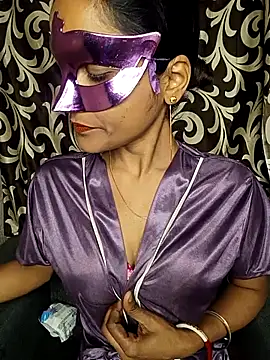 REVA DARLING online show from January 2026 02:33:02 PM