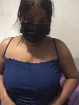 Snapshot of NOORA-GIRL chatting on January 2025 03:22:01 AM NOORA-GIRL online show from January 2025 03:22:01 AM