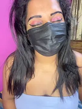 Snapshot of NOORA-GIRL chatting on October 2025 10:41:01 PM NOORA-GIRL online show from October 2025 10:41:01 PM