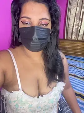 Snapshot of NOORA-GIRL chatting on October 2025 04:24:01 AM NOORA-GIRL online show from October 2025 04:24:01 AM